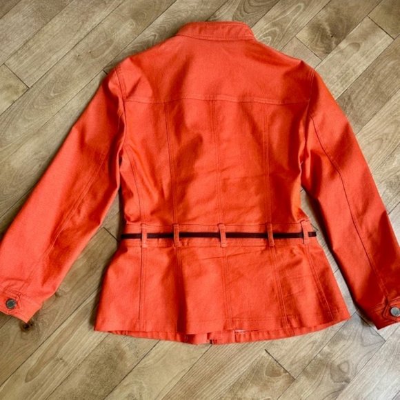 ADRIENNE VITTADINI NWOT ORANGE DOUBLE ZIPPERED AND BELTED JACKET SIZE 10 - Picture 3 of 4